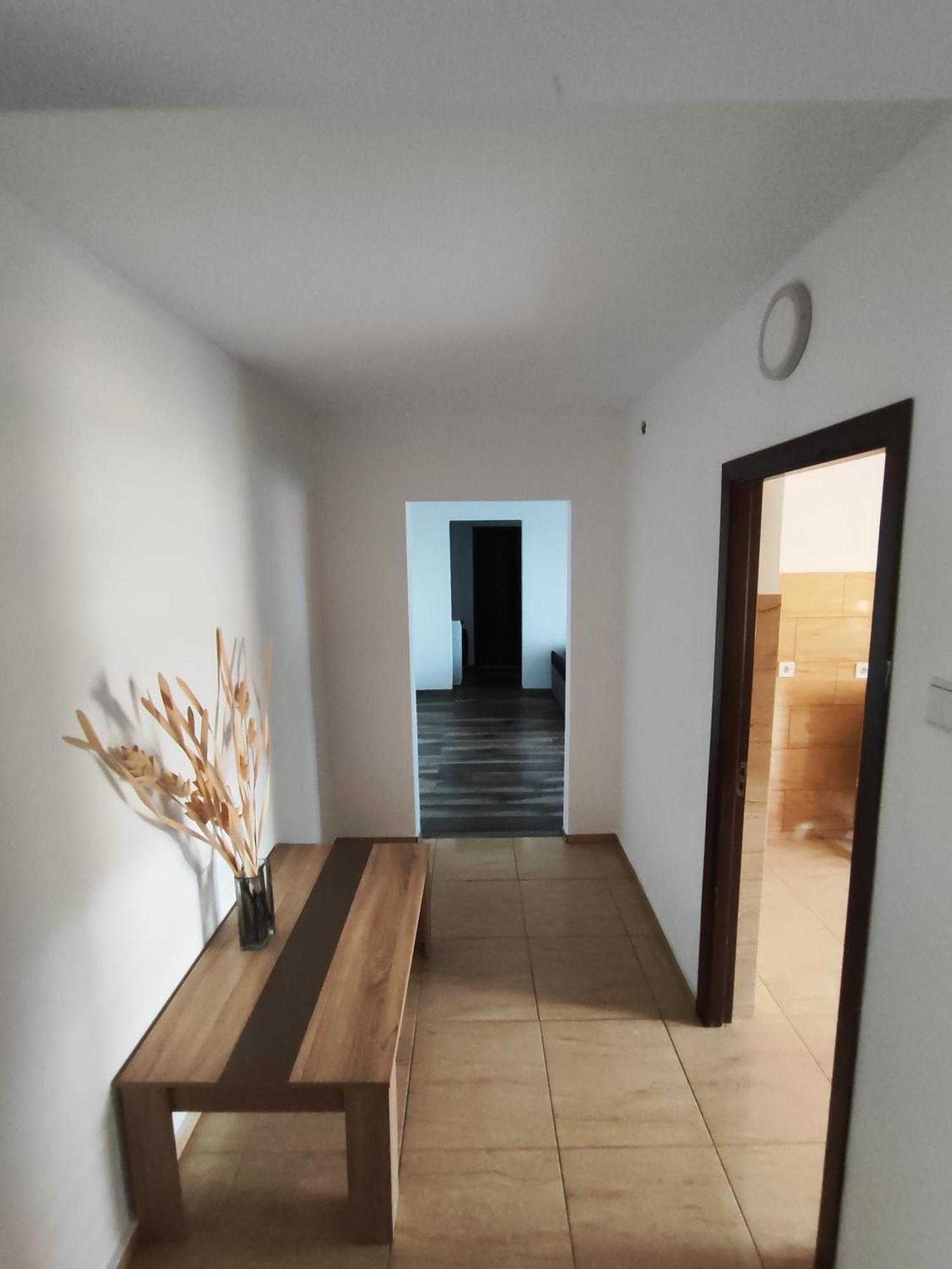 יורילובקה Apartament Luna מראה חיצוני תמונה